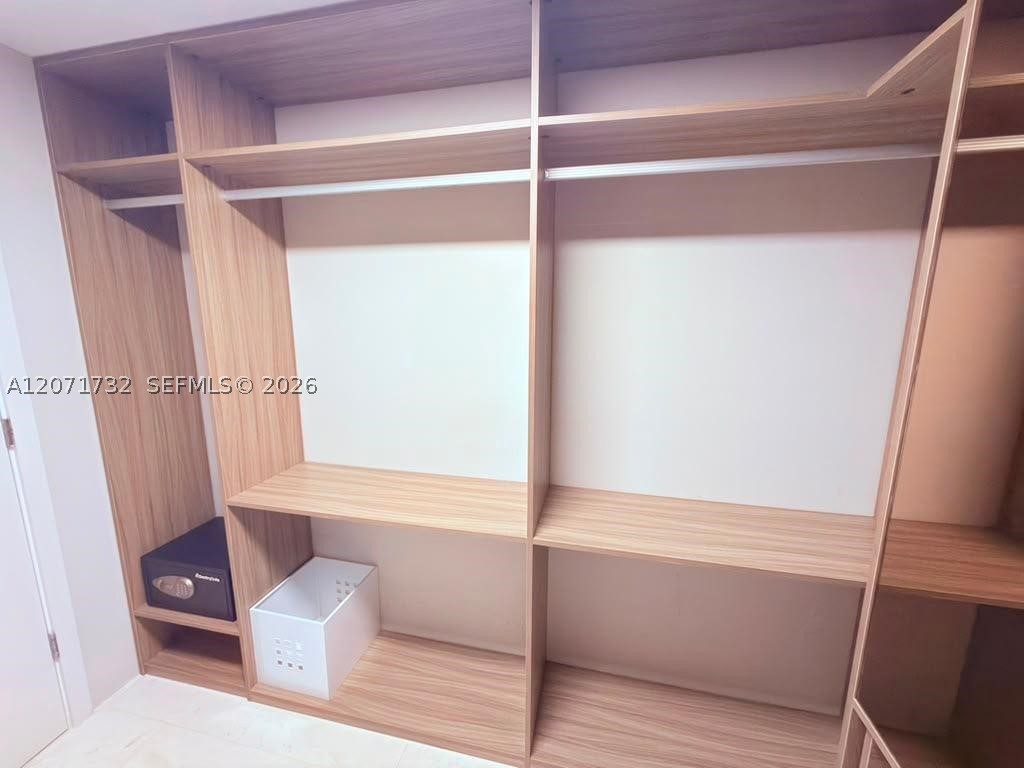 1080 Brickell Ave #3600, Miami FL 33131