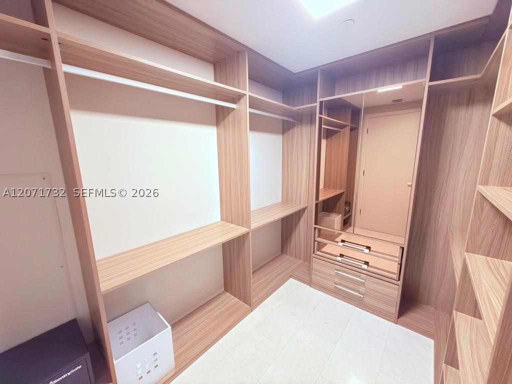 1080 Brickell Ave #3600, Miami FL 33131