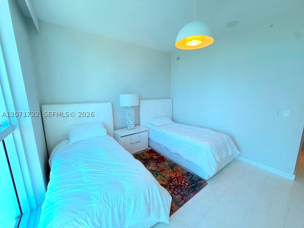 1080 Brickell Ave #3600, Miami FL 33131