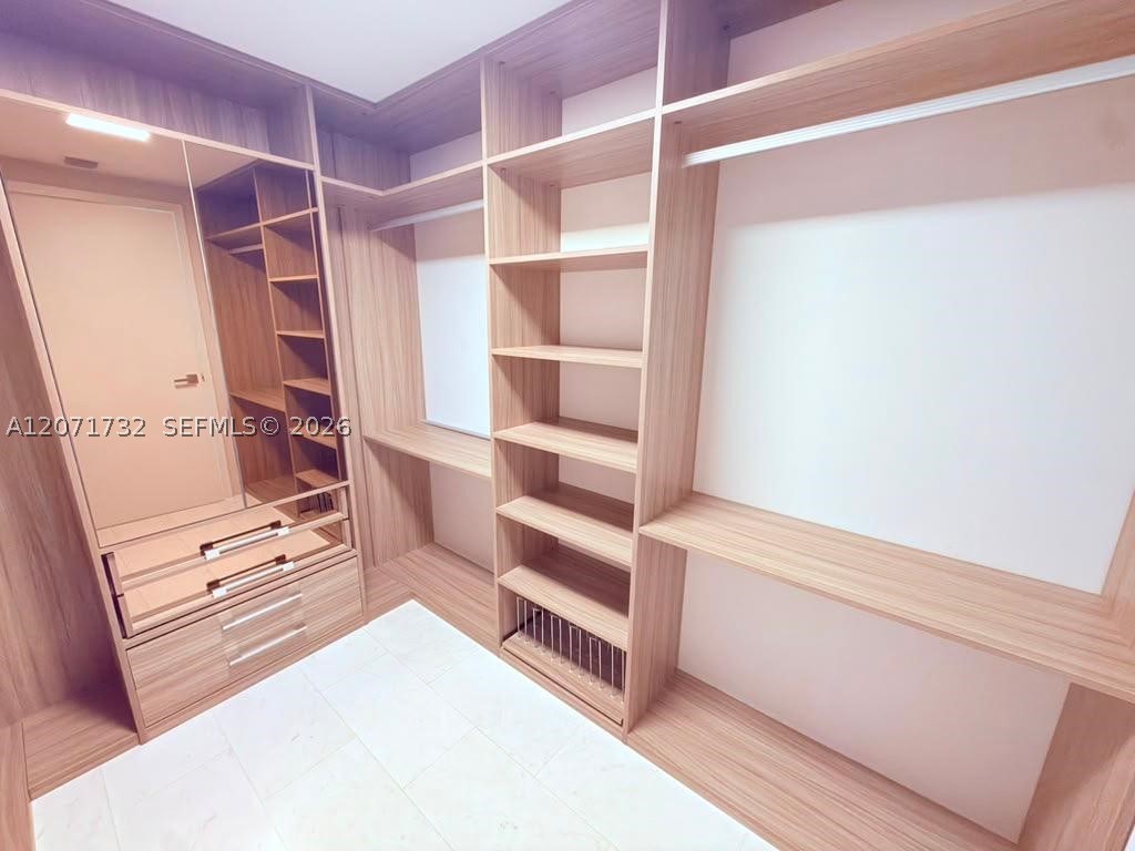 1080 Brickell Ave #3600, Miami FL 33131