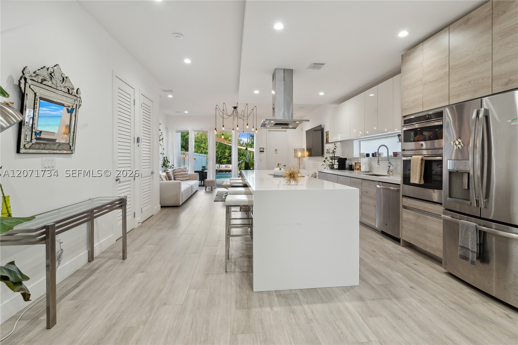 3575 SW 23rd St #3575, Miami FL 33145