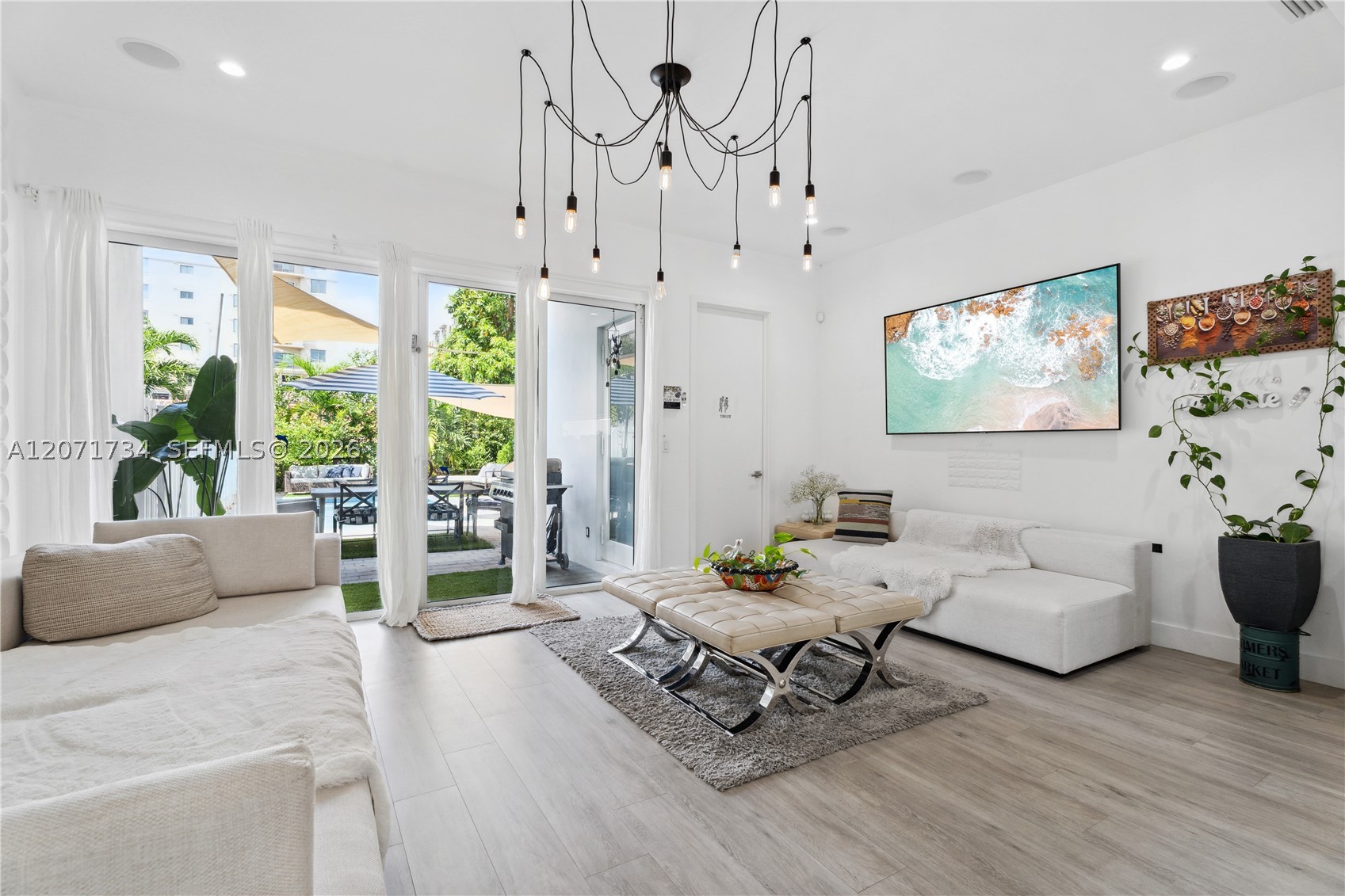 3575 SW 23rd St #3575, Miami FL 33145
