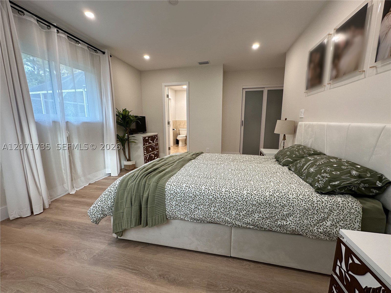 8203 NW 37th St, Coral Springs FL 33065