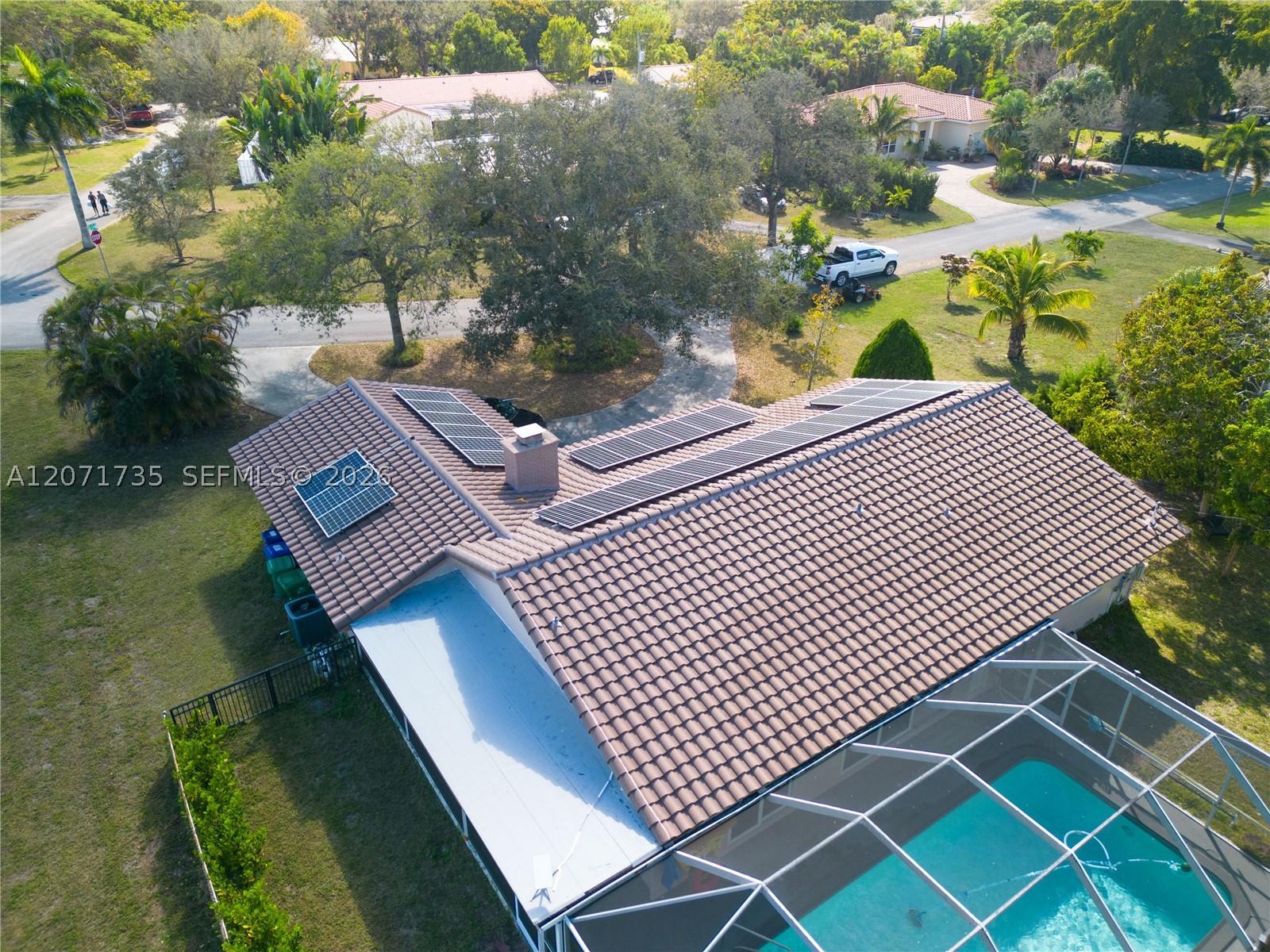 8203 NW 37th St, Coral Springs FL 33065