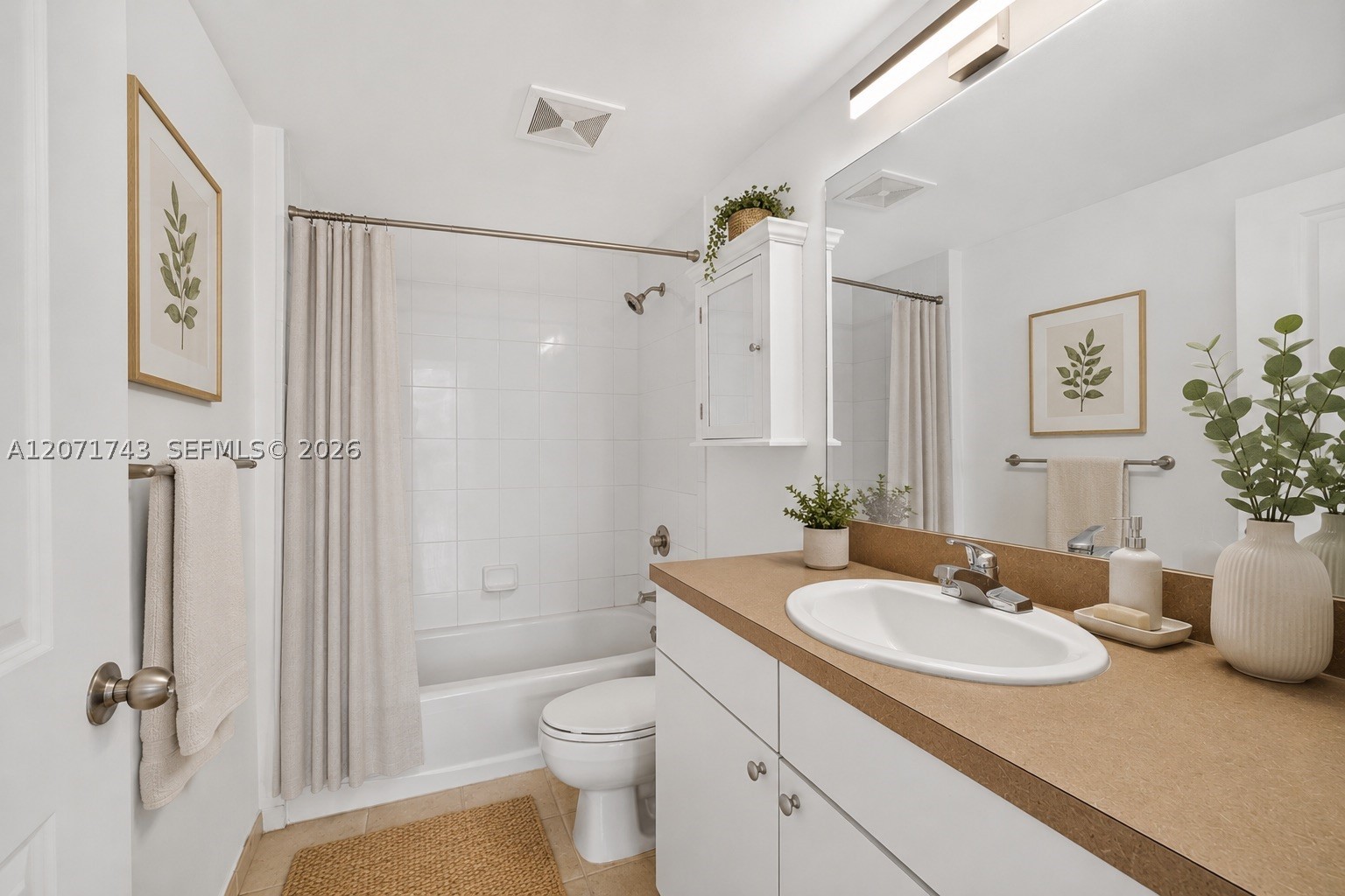 1250 S Miami Ave #2004, Miami FL 33130