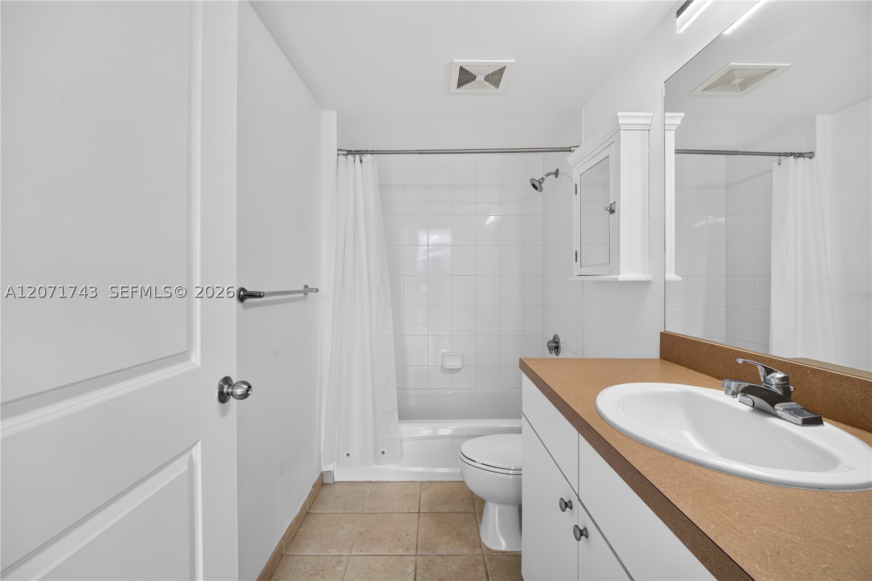 1250 S Miami Ave #2004, Miami FL 33130
