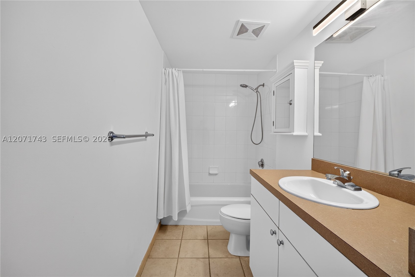 1250 S Miami Ave #2004, Miami FL 33130