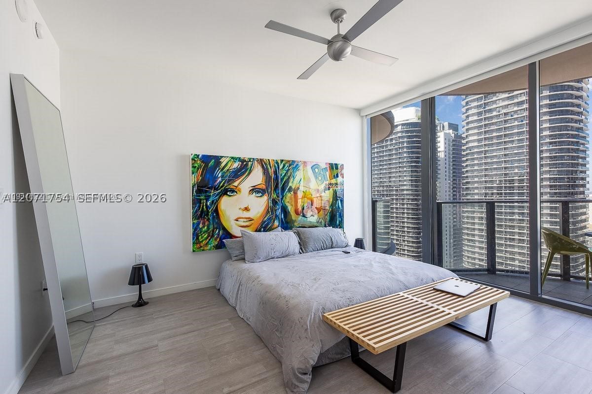 1000 Brickell Plz #3512, Miami FL 33131