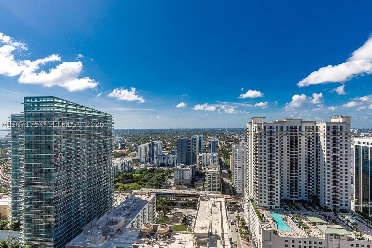 1000 Brickell Plz #3512, Miami FL 33131