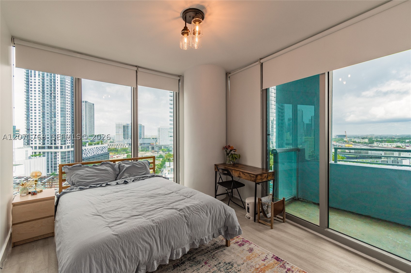 888 Biscayne Blvd #1601, Miami FL 33132