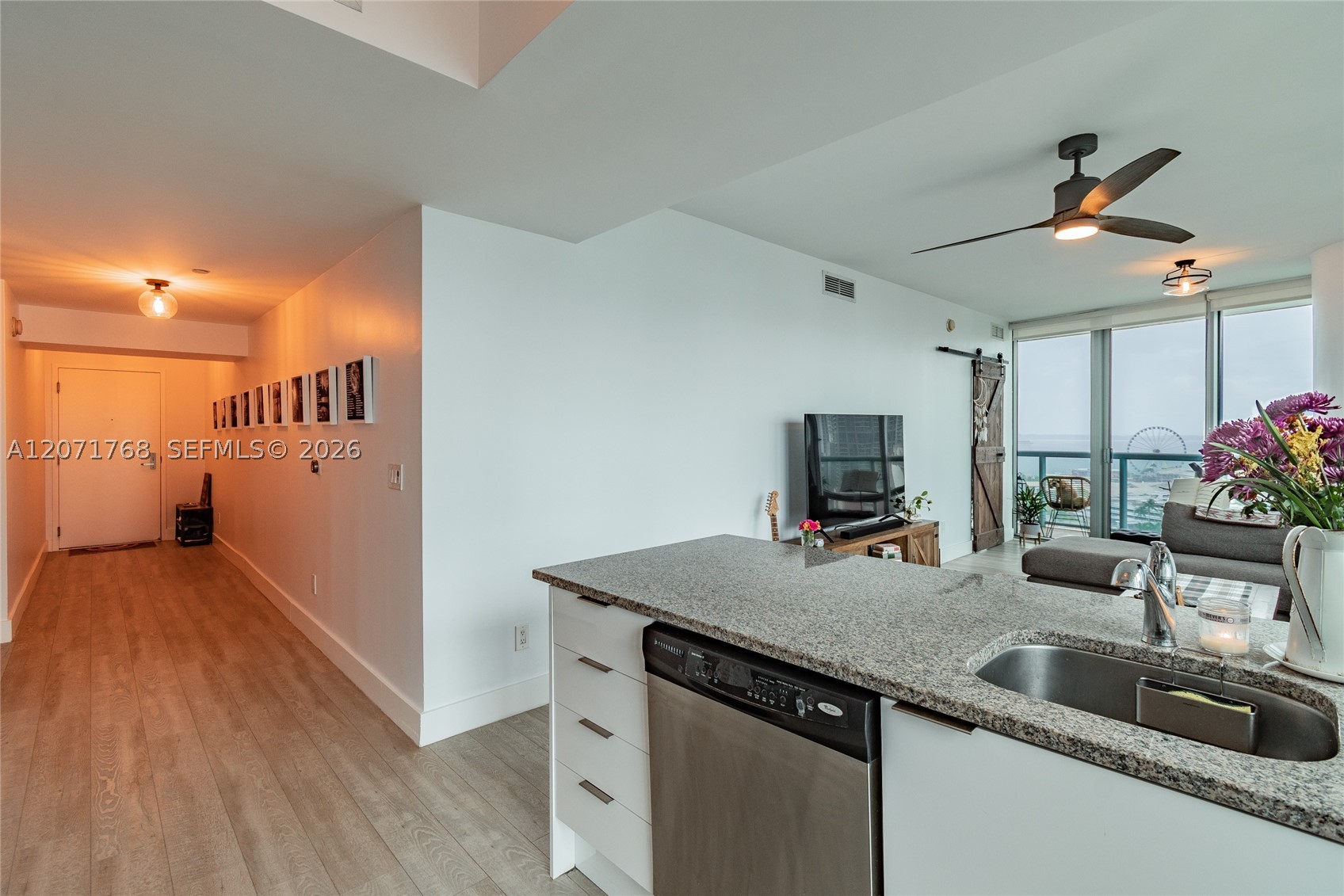 888 Biscayne Blvd #1601, Miami FL 33132