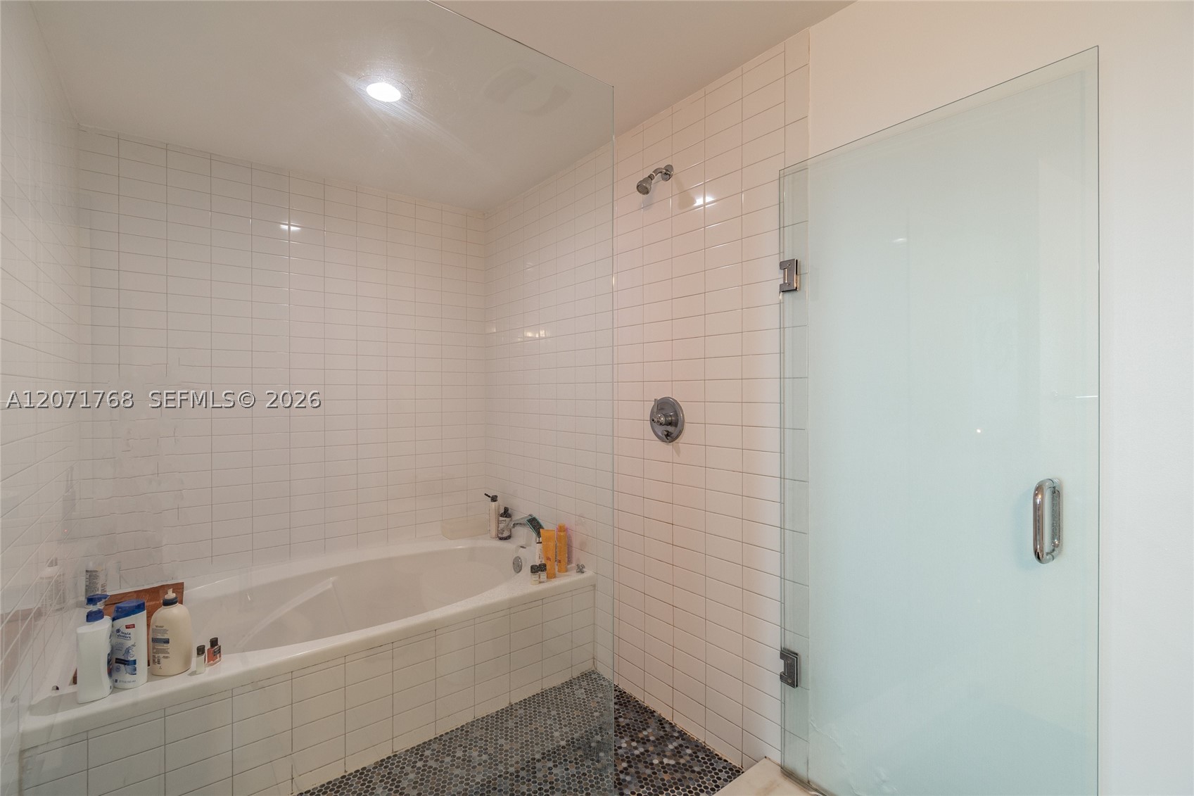 888 Biscayne Blvd #1601, Miami FL 33132