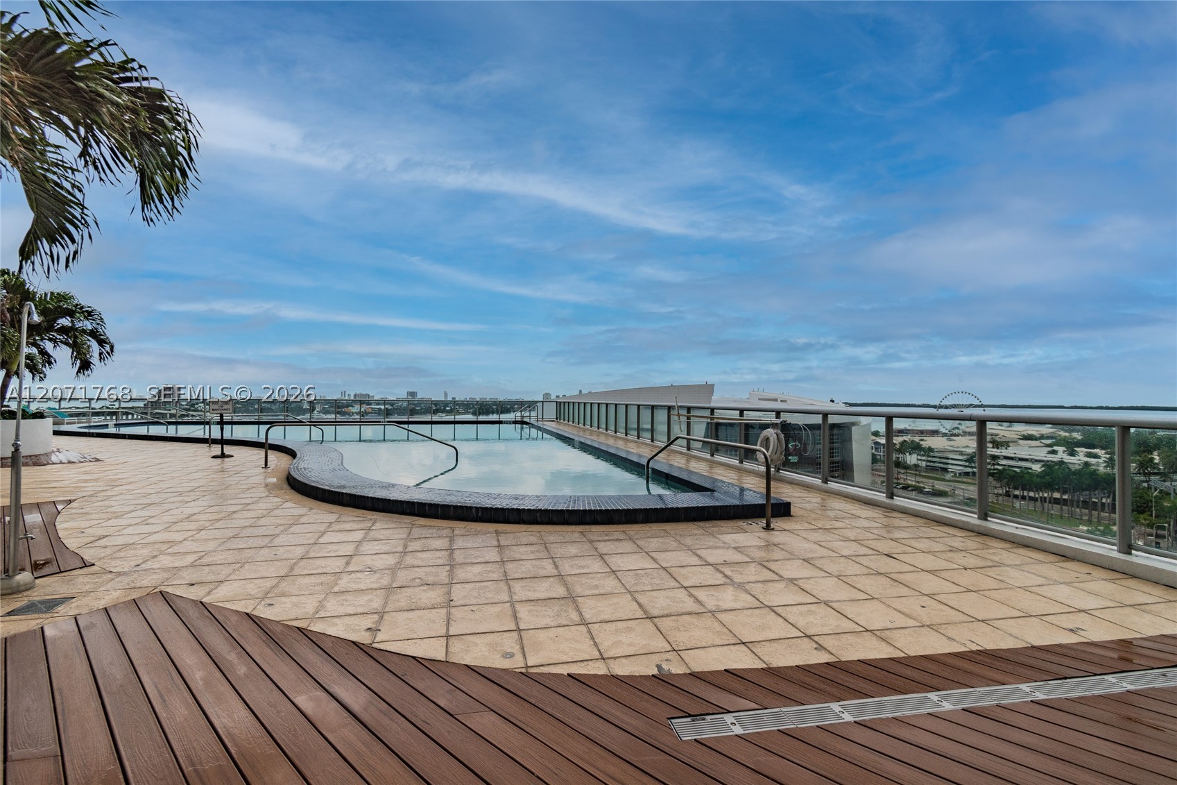 888 Biscayne Blvd #1601, Miami FL 33132