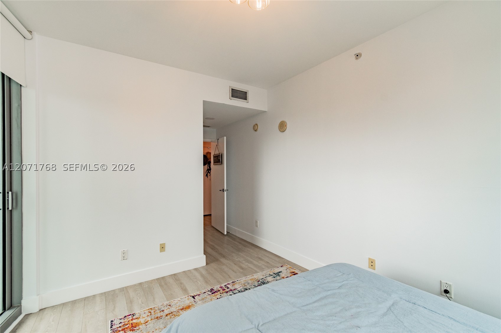888 Biscayne Blvd #1601, Miami FL 33132