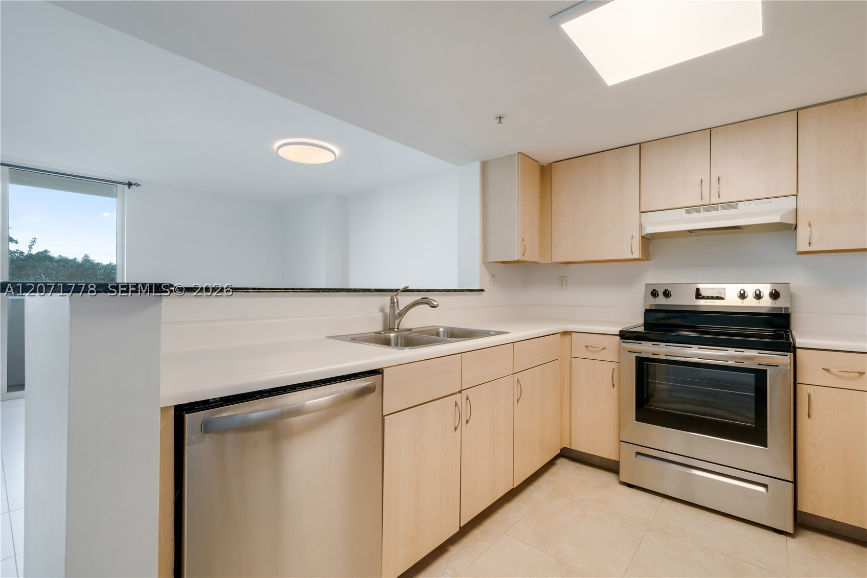 3000 CORAL WAY #511, Miami FL 33145