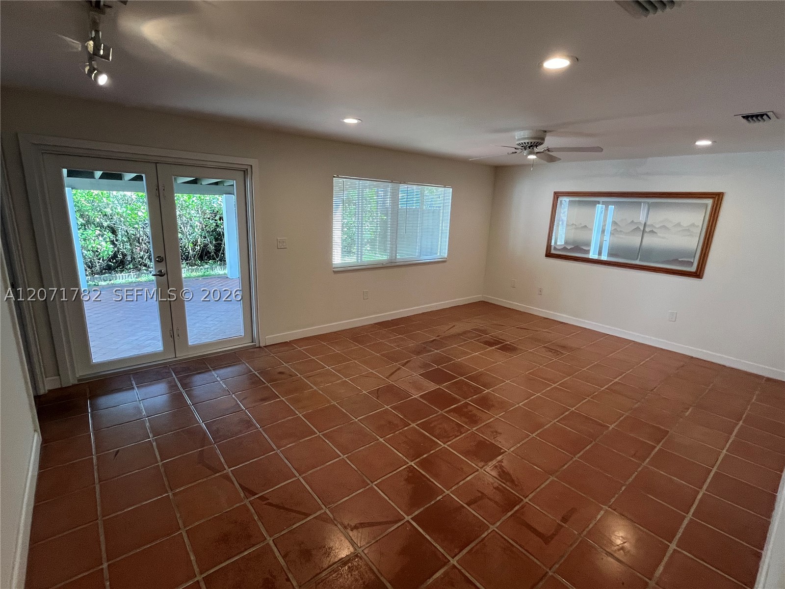 2353 SW 4th St, Miami FL 33135