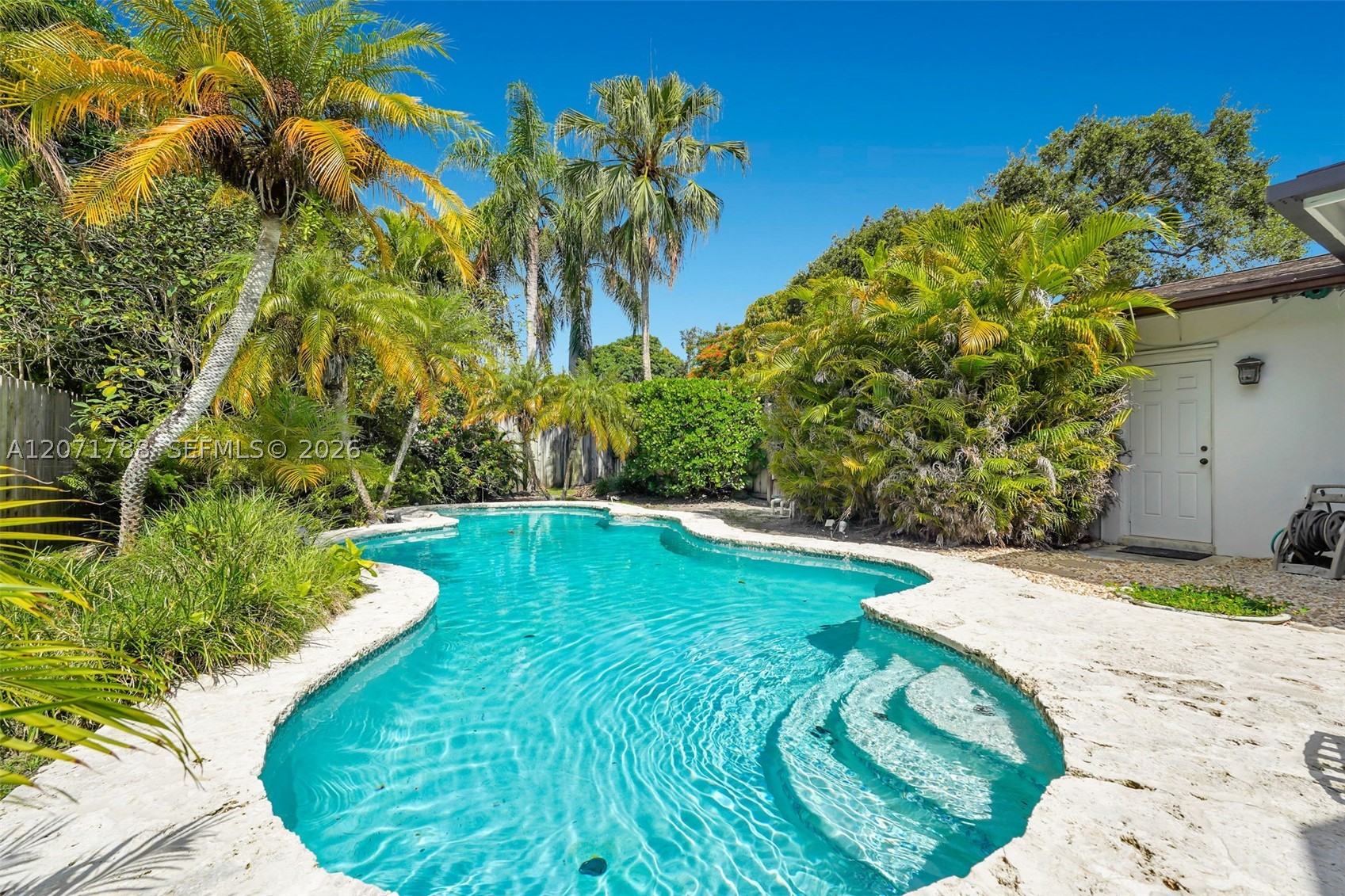 8520 SW 151st Street, Palmetto Bay FL 33158