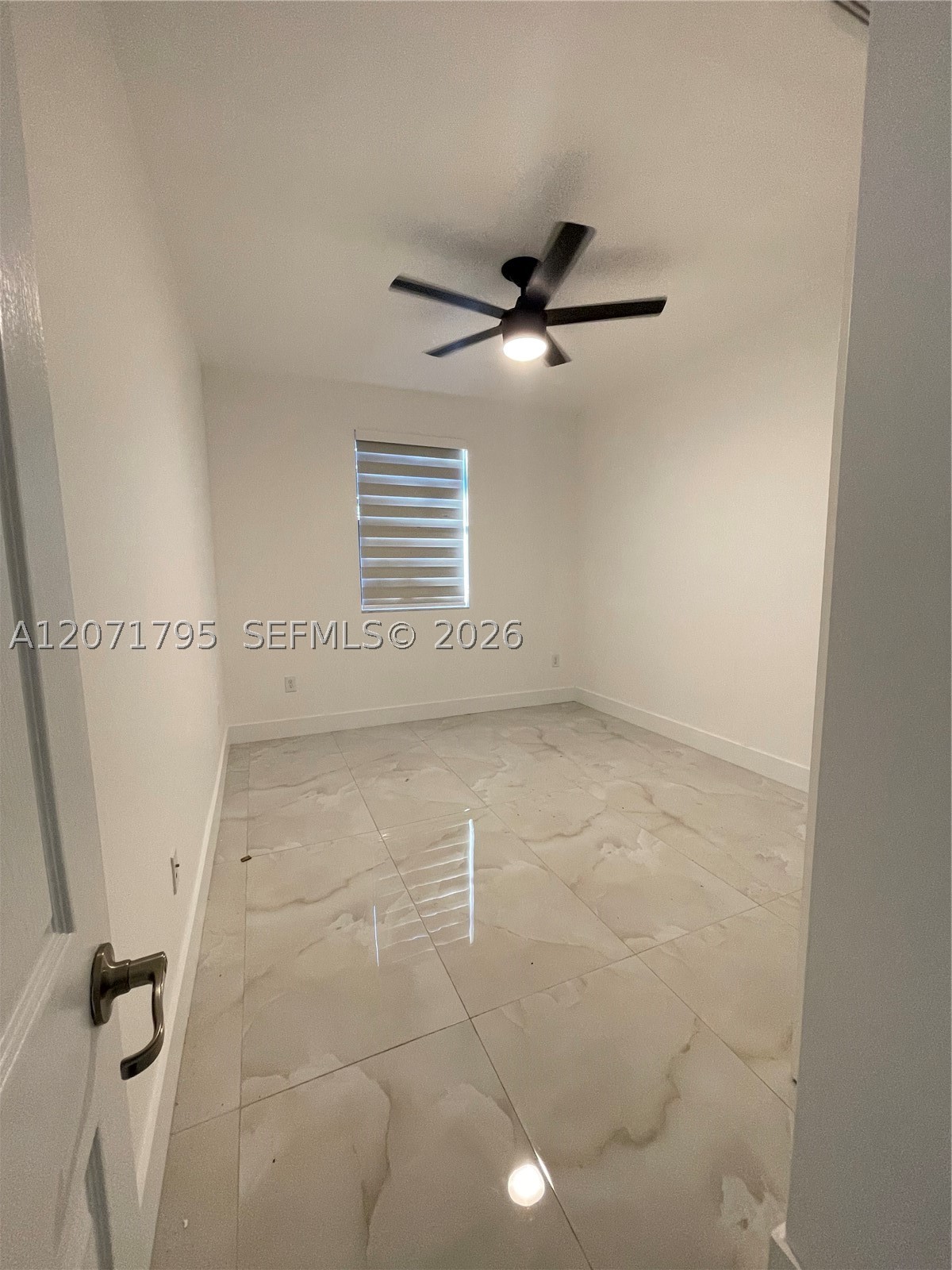 9260 W 35th Ln, Hialeah FL 33018