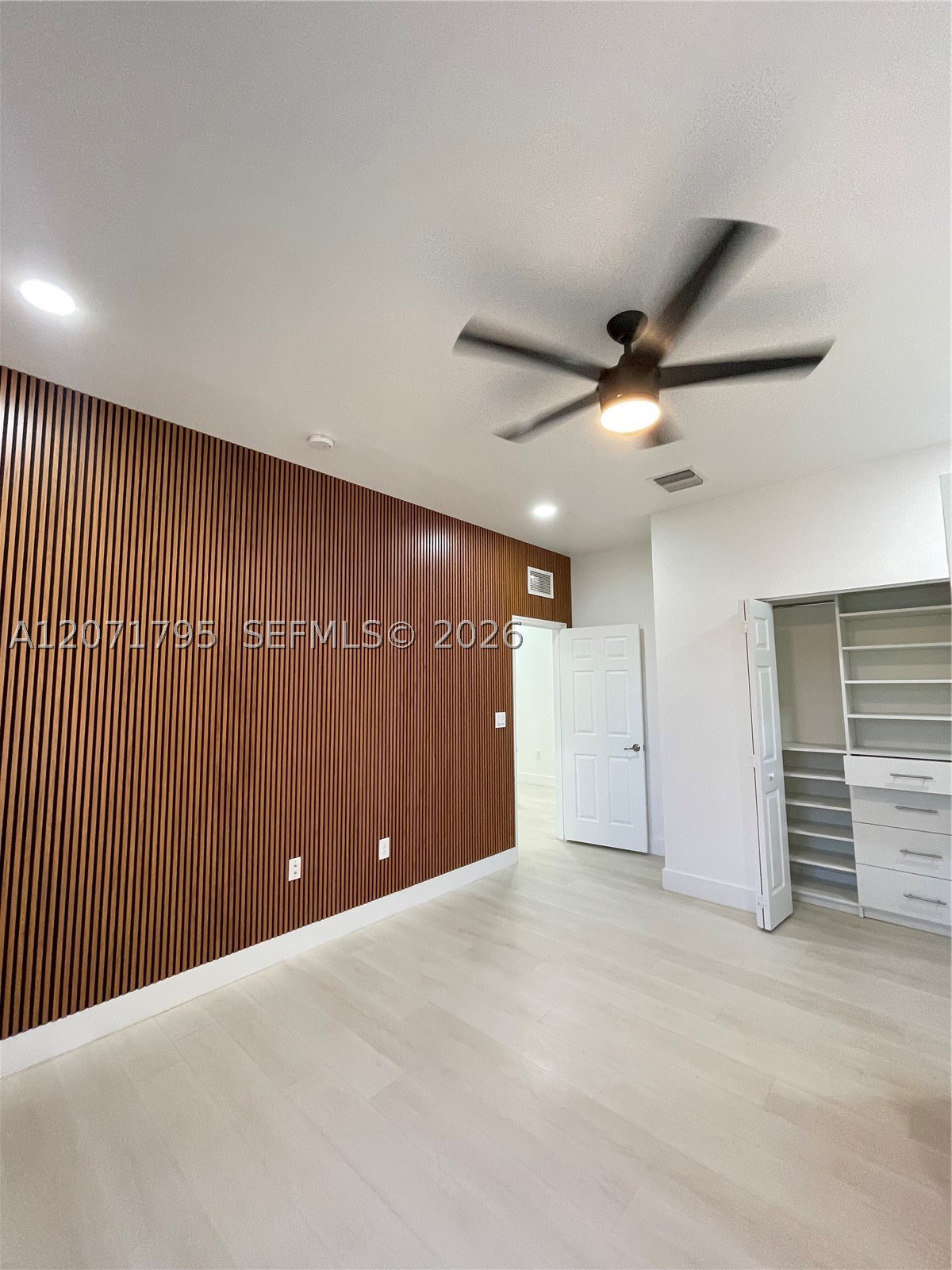 9260 W 35th Ln, Hialeah FL 33018