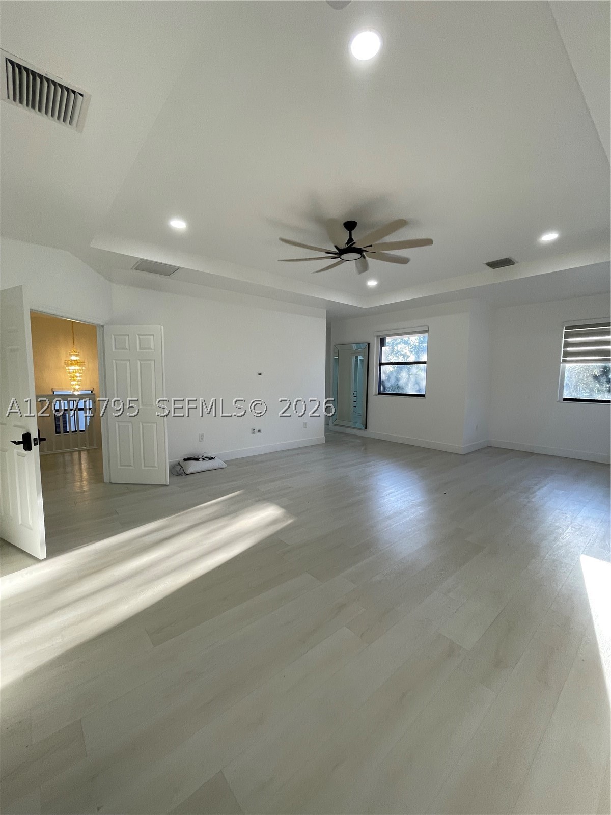 9260 W 35th Ln, Hialeah FL 33018