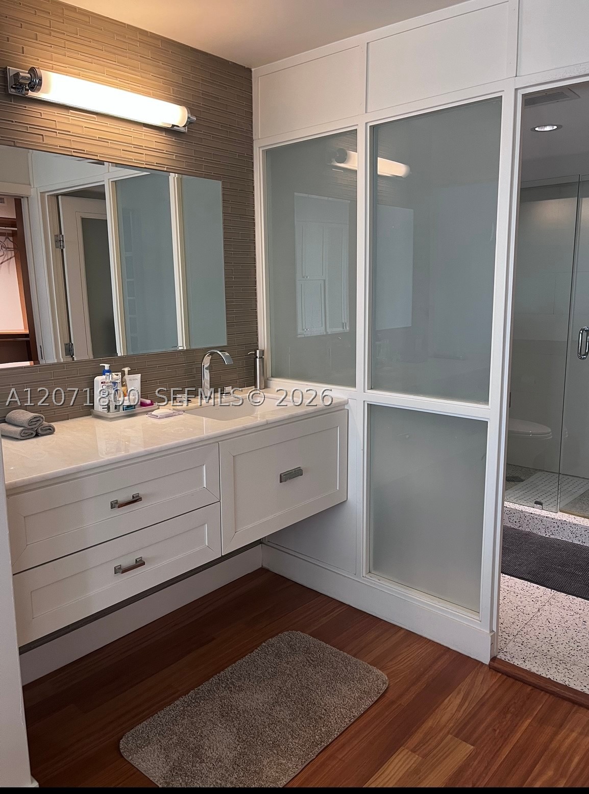 881 Ocean Dr #18B, Key Biscayne FL 33149