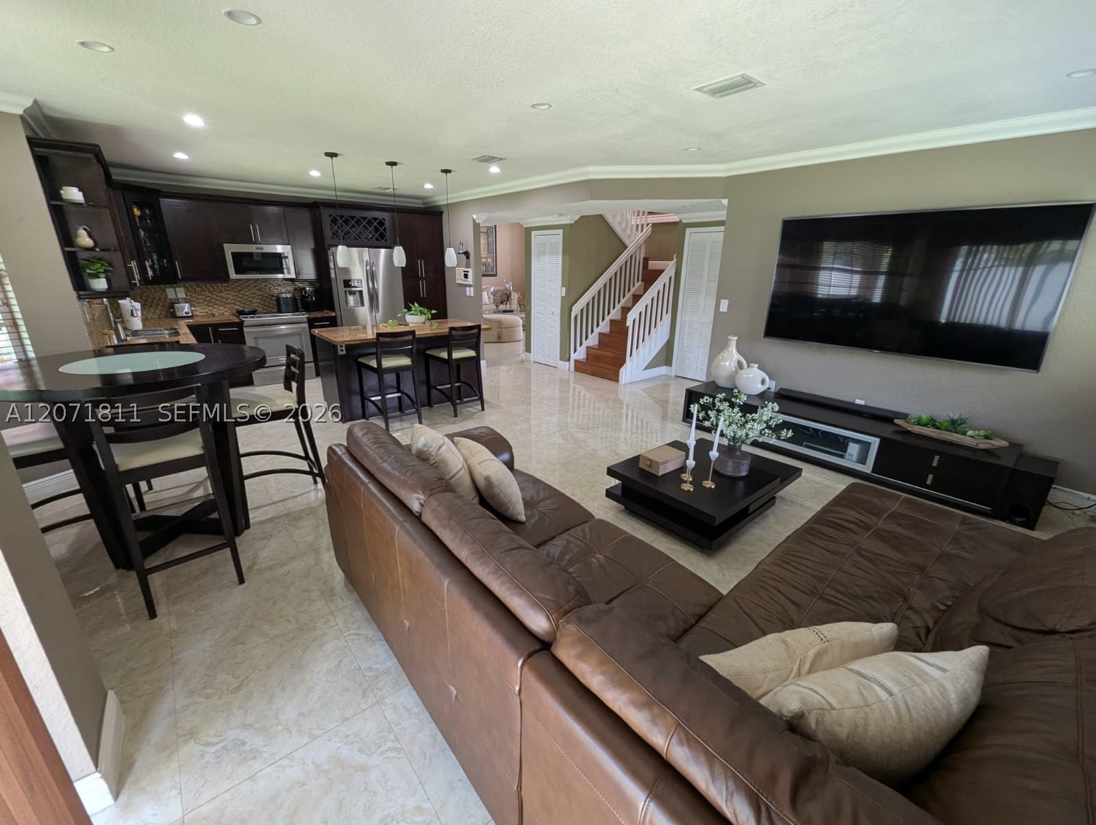 9352 SW 166th Ct, Miami FL 33196