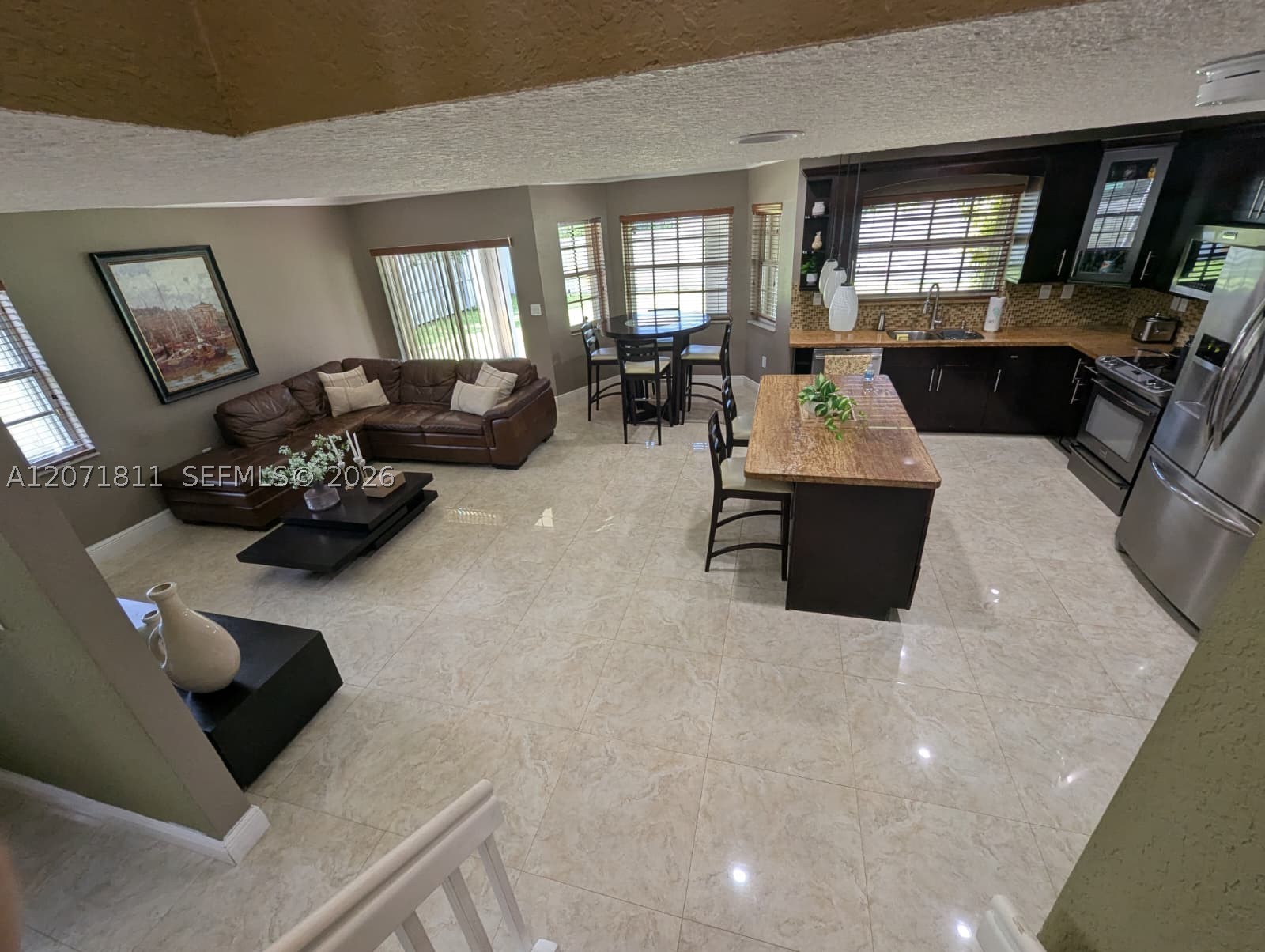 9352 SW 166th Ct, Miami FL 33196