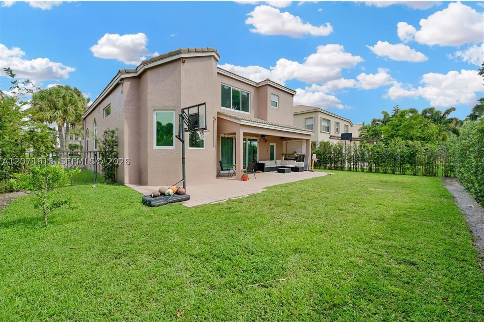 1500 SW 171st Ter, Pembroke Pines FL 33027