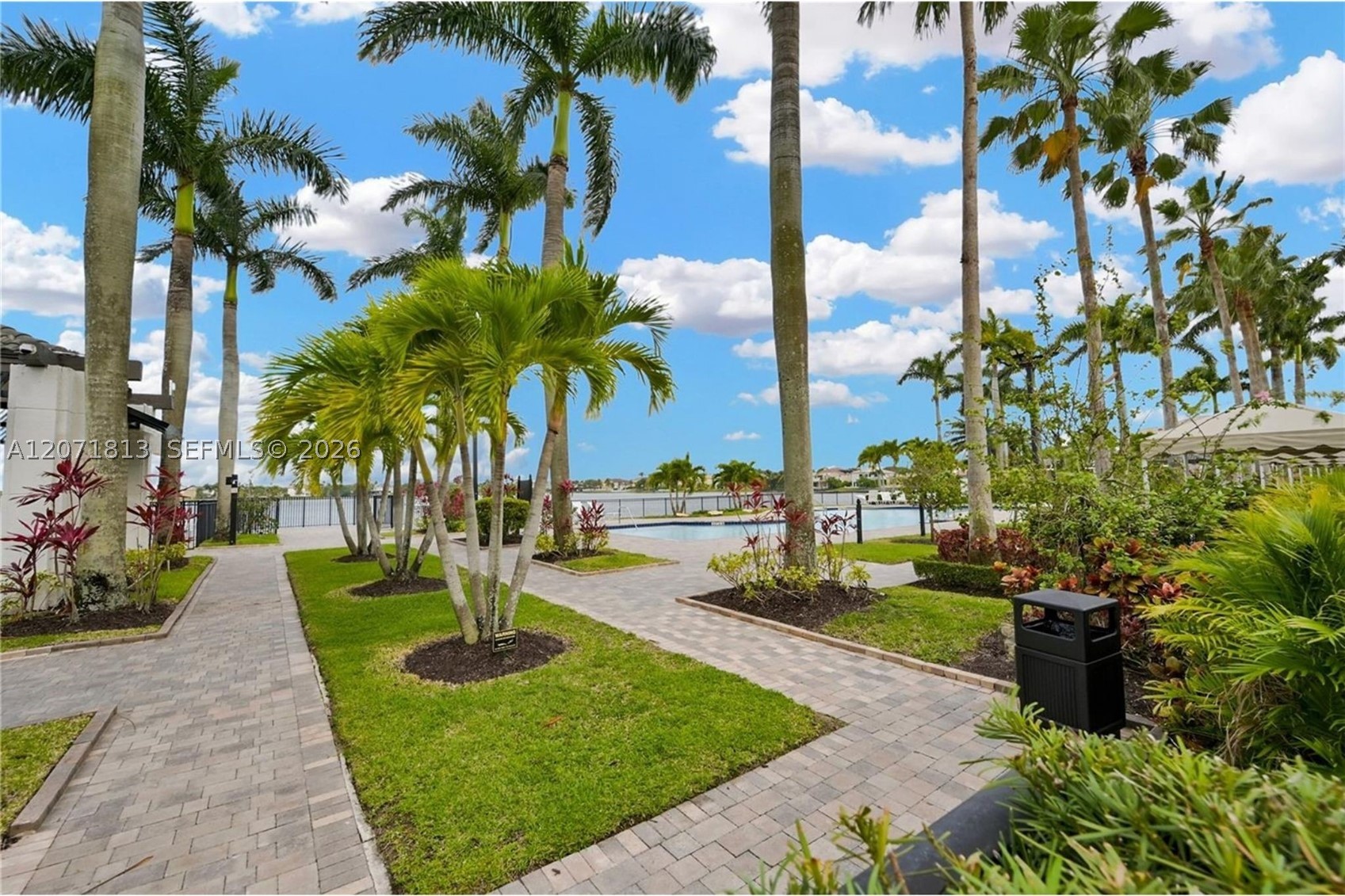 1500 SW 171st Ter, Pembroke Pines FL 33027