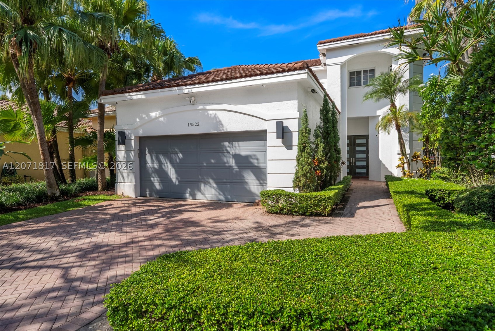 19522 NE 17th Ave, Miami FL 33179