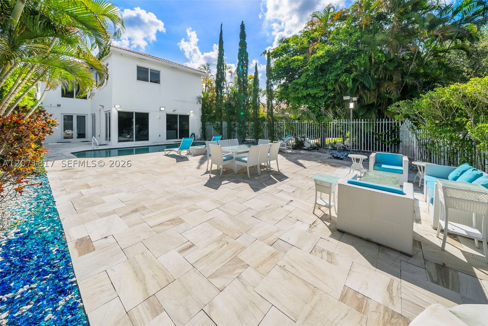 19522 NE 17th Ave, Miami FL 33179