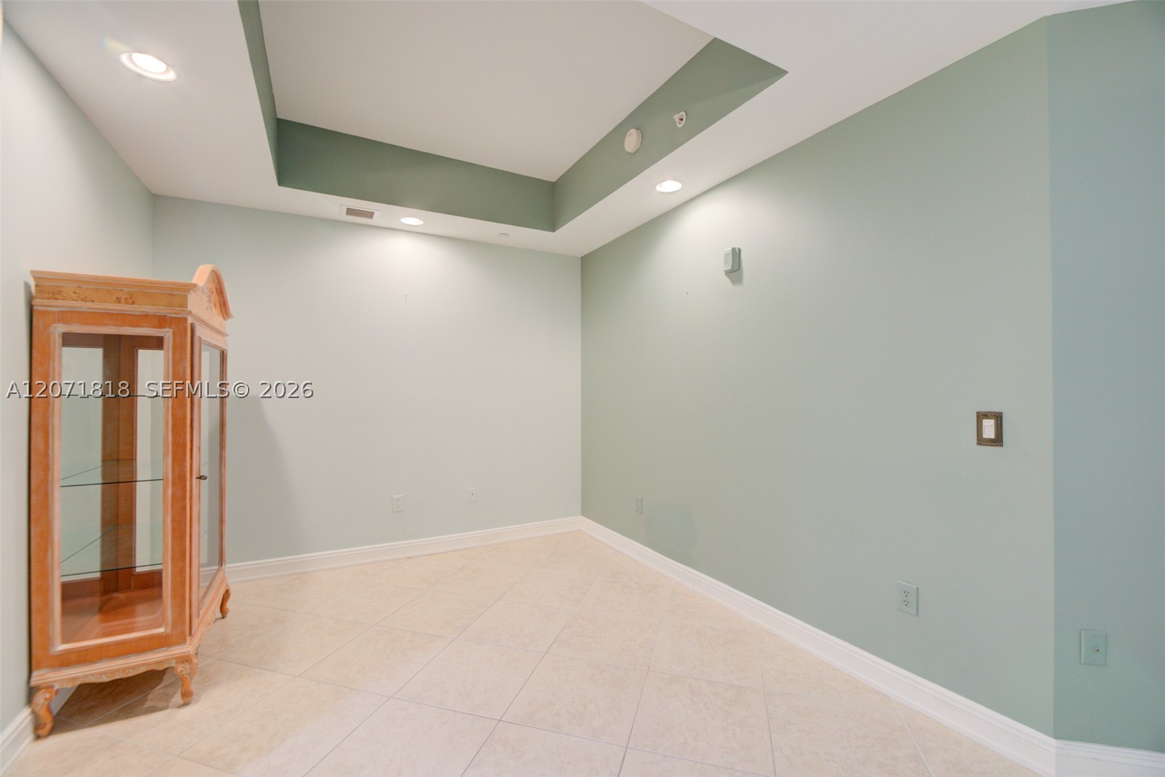 16135 Emerald Estates Dr #165, Weston FL 33331