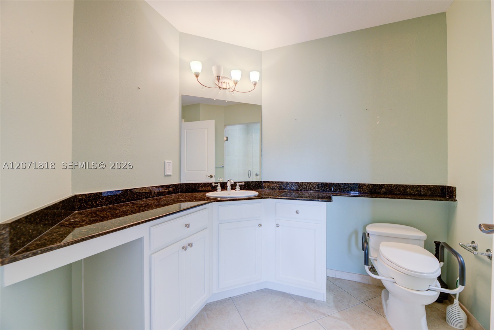 16135 Emerald Estates Dr #165, Weston FL 33331