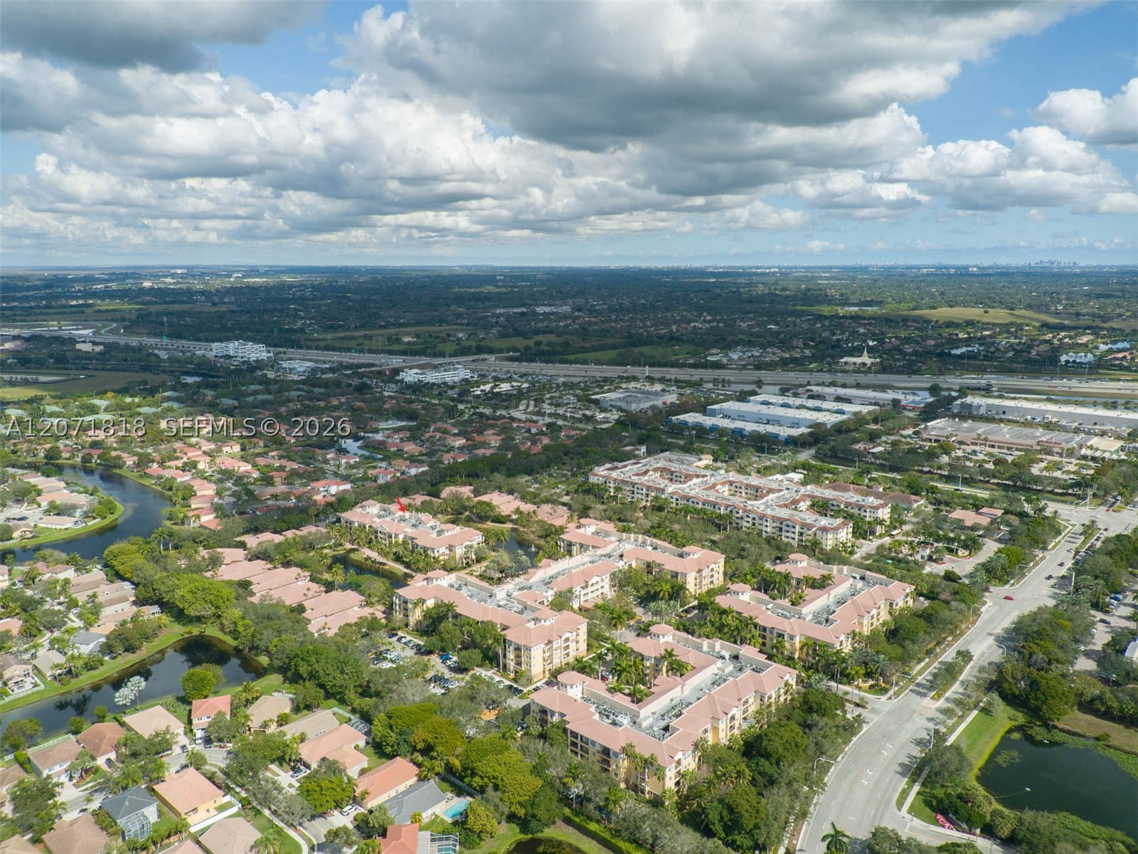 16135 Emerald Estates Dr #165, Weston FL 33331