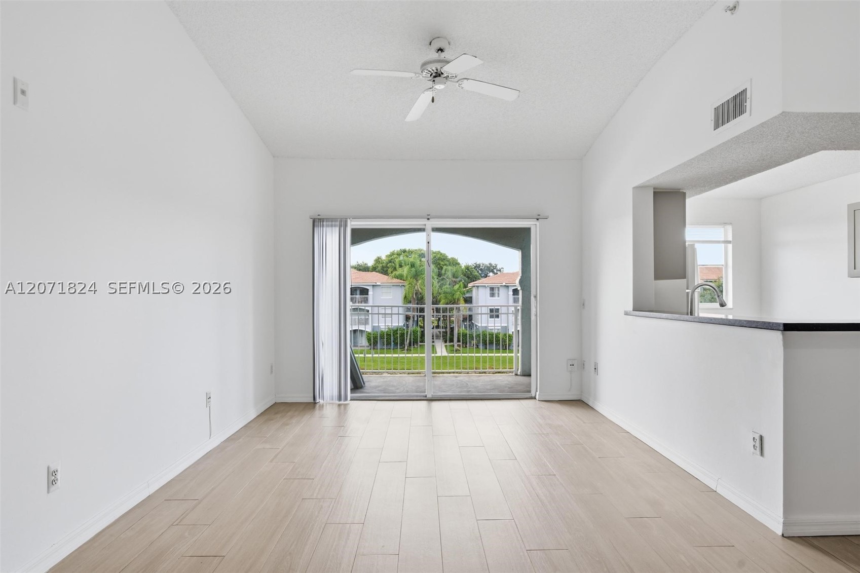 9615 NW 1st Ct #302, Pembroke Pines FL 33024