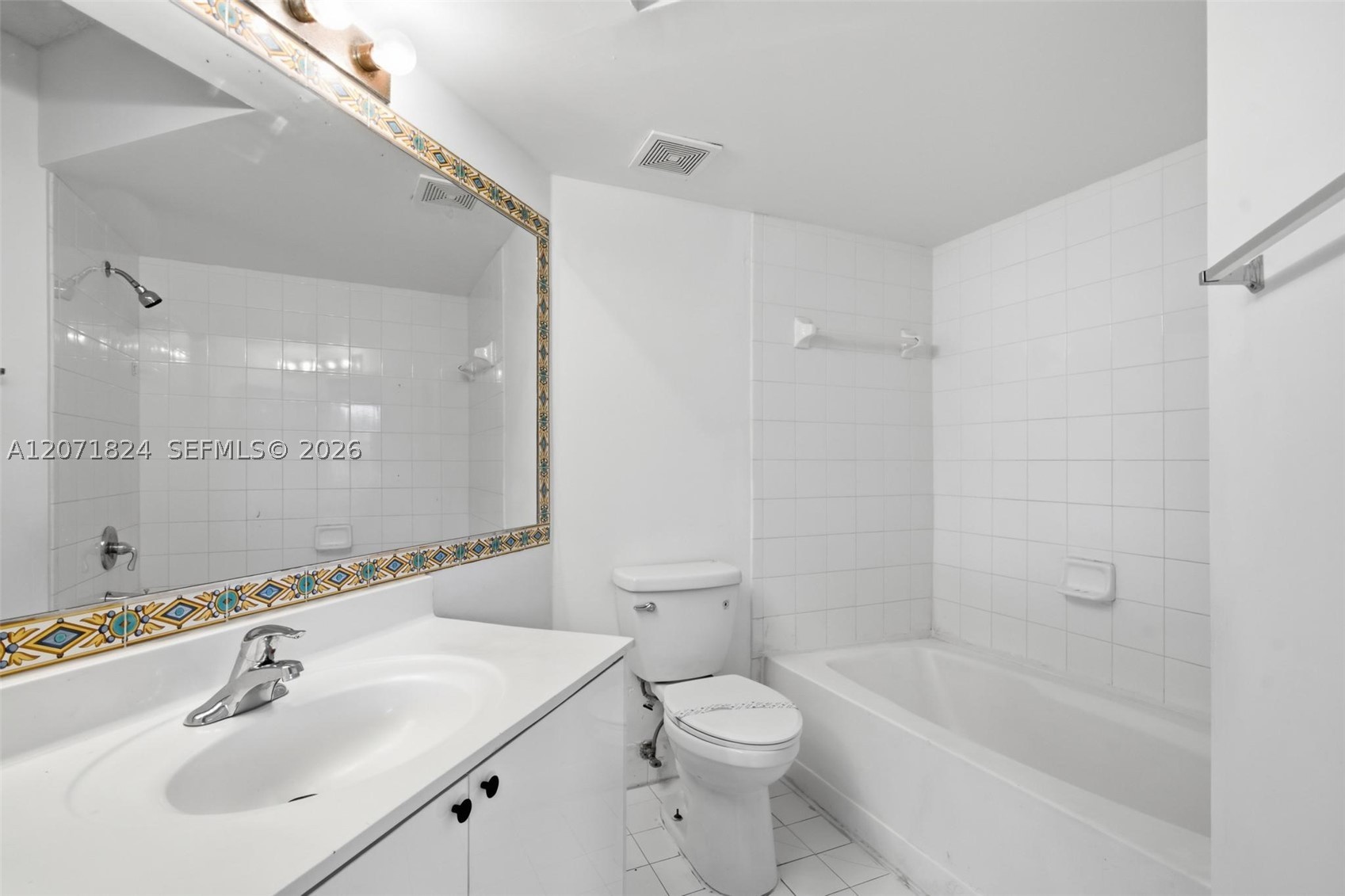 9615 NW 1st Ct #302, Pembroke Pines FL 33024