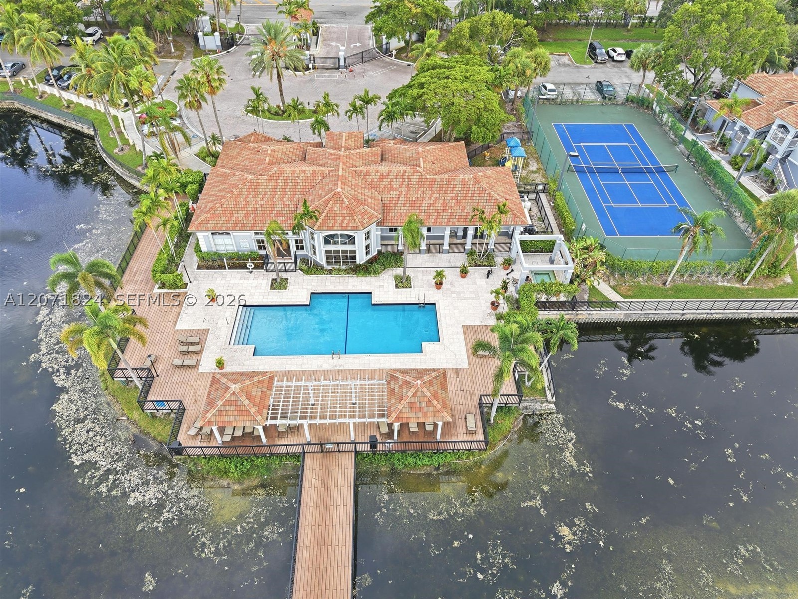 9615 NW 1st Ct #302, Pembroke Pines FL 33024