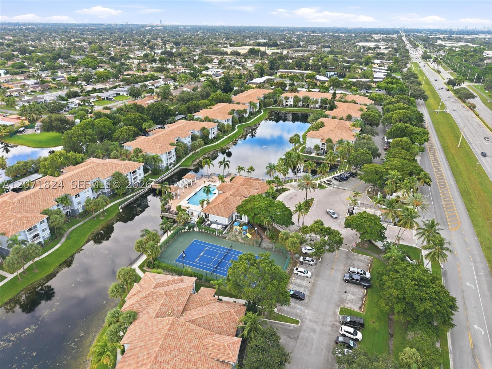 9615 NW 1st Ct #302, Pembroke Pines FL 33024