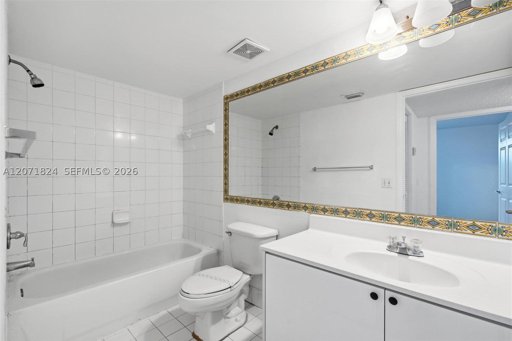 9615 NW 1st Ct #302, Pembroke Pines FL 33024