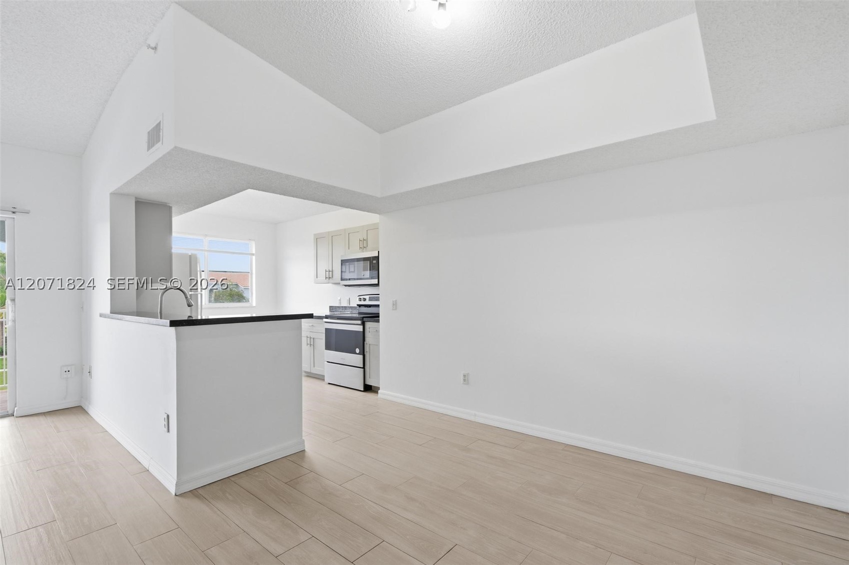 9615 NW 1st Ct #302, Pembroke Pines FL 33024