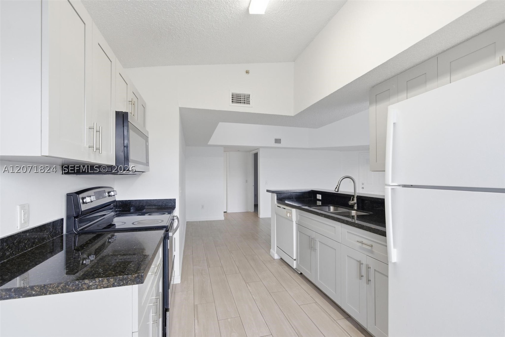 9615 NW 1st Ct #302, Pembroke Pines FL 33024