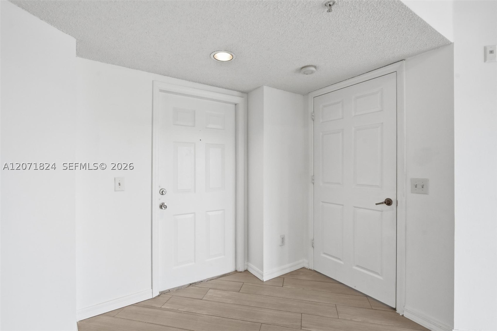 9615 NW 1st Ct #302, Pembroke Pines FL 33024