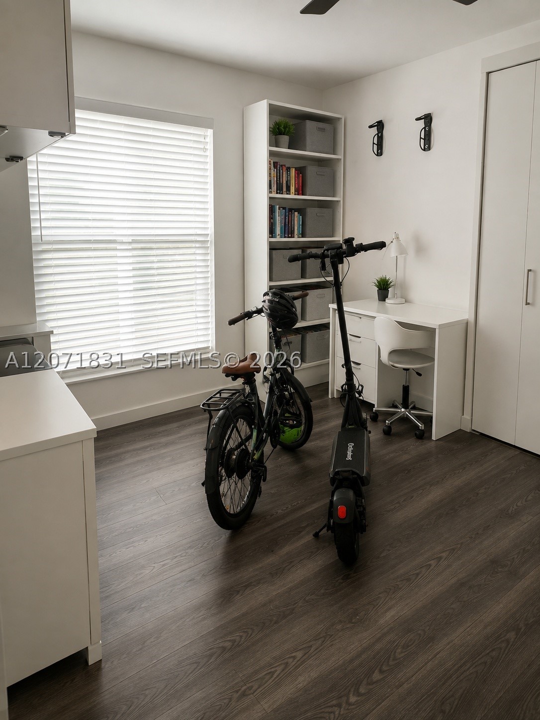 3600 NE 167th St #19, North Miami Beach FL 33160