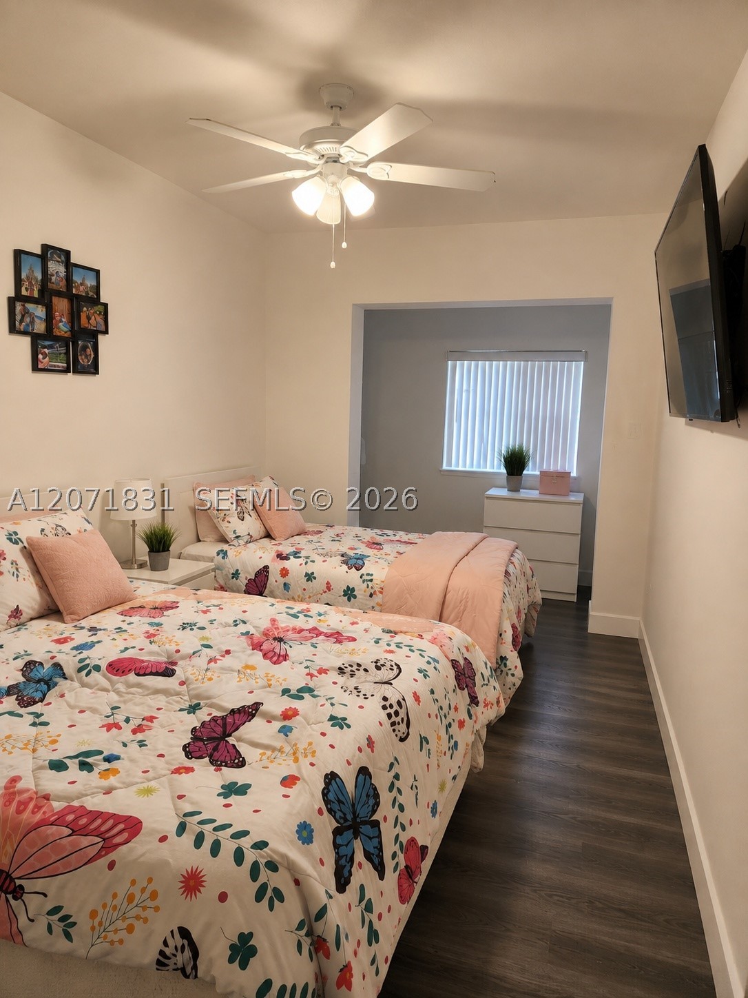 3600 NE 167th St #19, North Miami Beach FL 33160