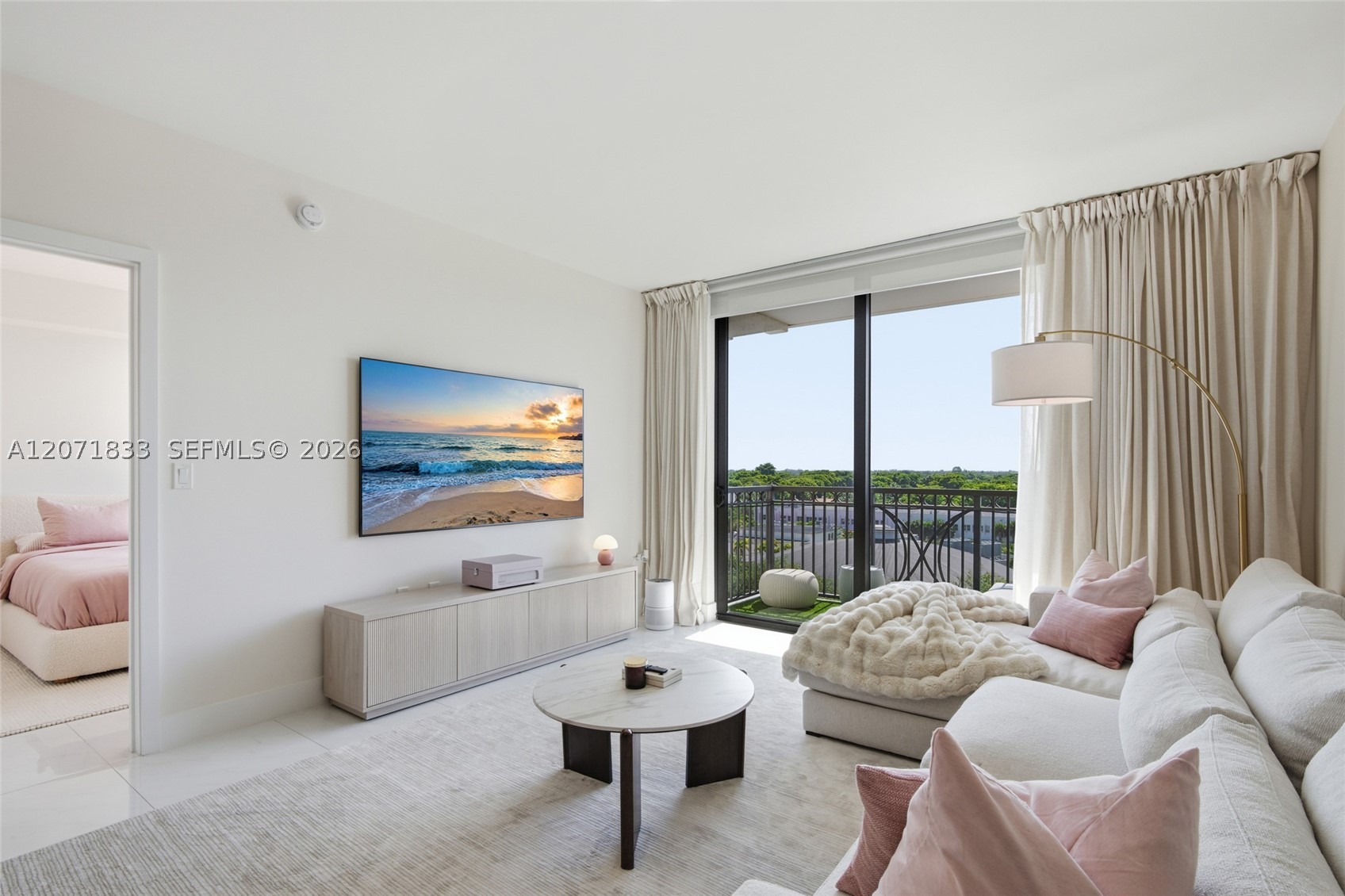 301 Altara Ave #623, Coral Gables FL 33146