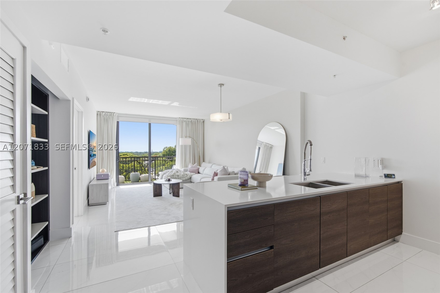 301 Altara Ave #623, Coral Gables FL 33146