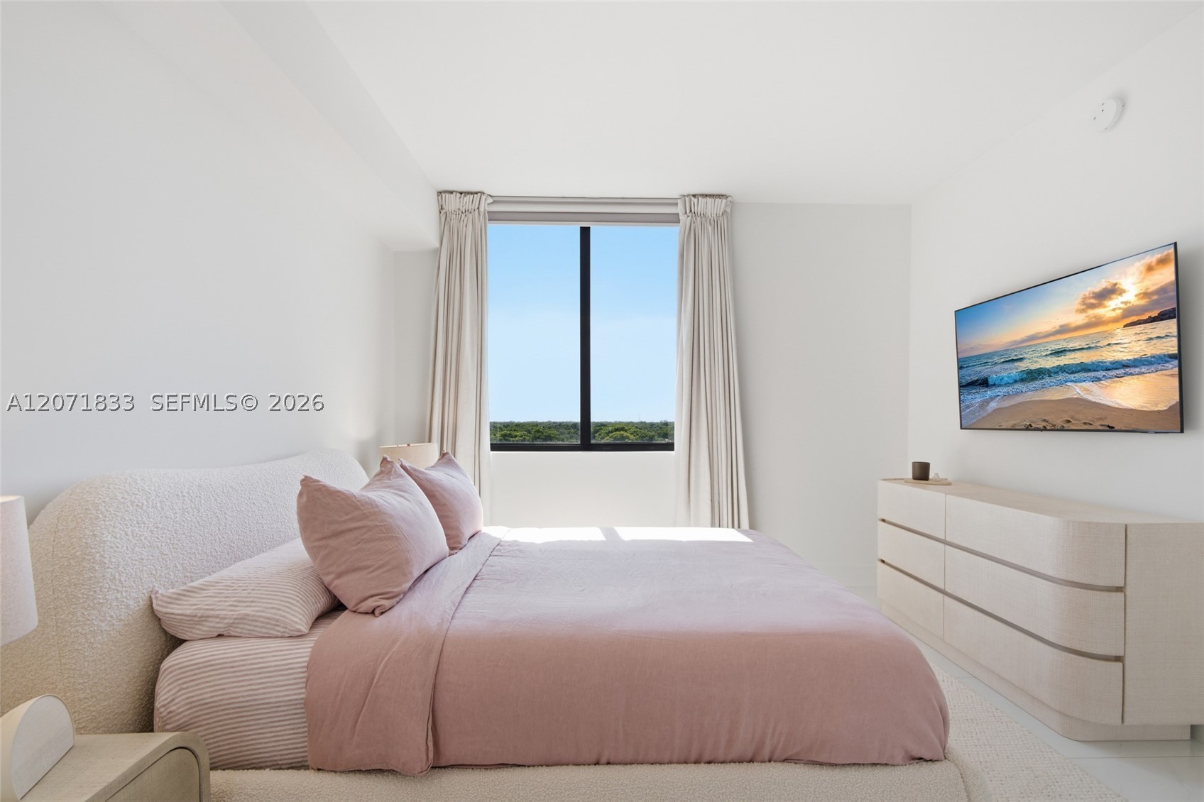 301 Altara Ave #623, Coral Gables FL 33146