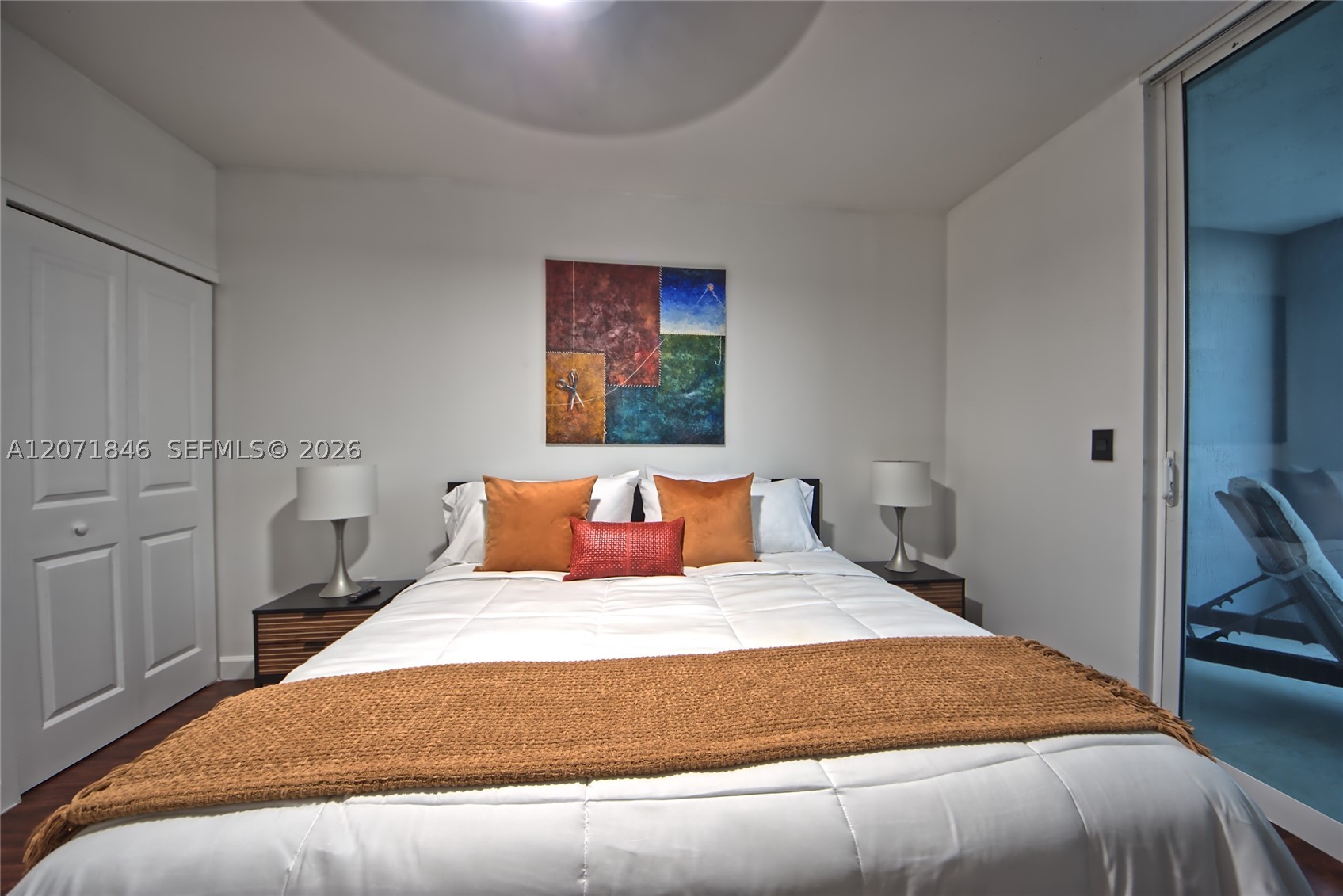 170 SE 14th St #2303, Miami FL 33131