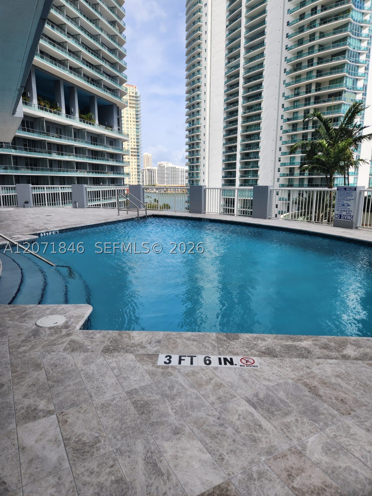 170 SE 14th St #2303, Miami FL 33131