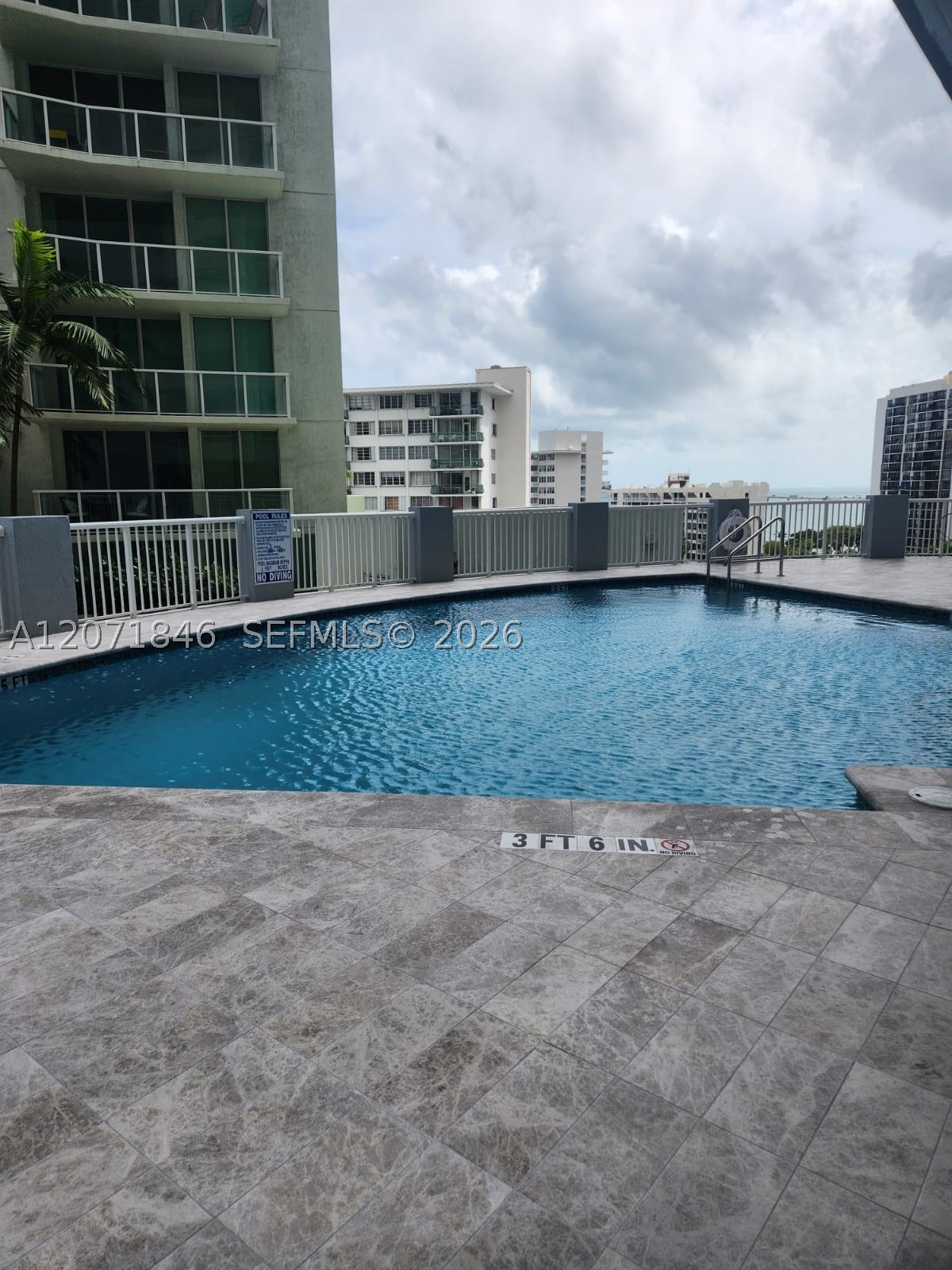 170 SE 14th St #2303, Miami FL 33131